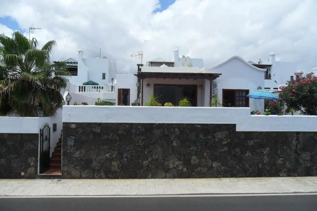 Semesterbostad Casa Llamedos Villa Puerto del Carmen
